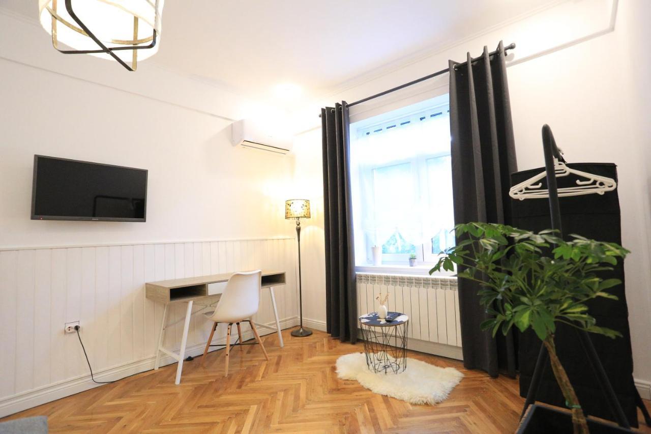 Ceronav Citycenter Galati, Disscount On Google! Apartman Kültér fotó